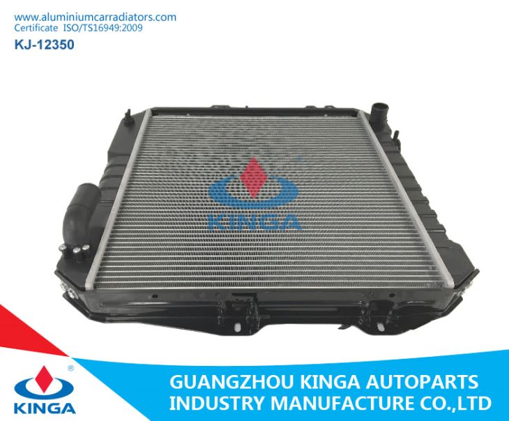 AUTO RADIATOR TOYOTA HILUX DIESEL